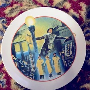 AVON PLATE: SINGIN’ IN THE RAIN , 1952 FINAL PRICE